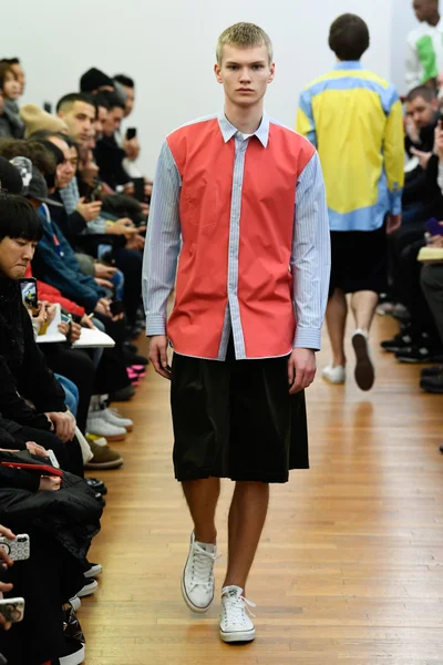 Look 42